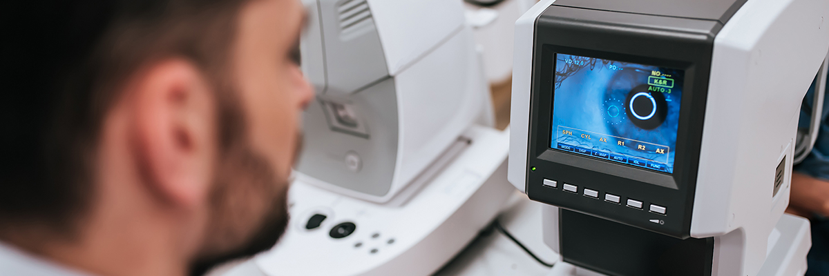A man being tested for glaucoma